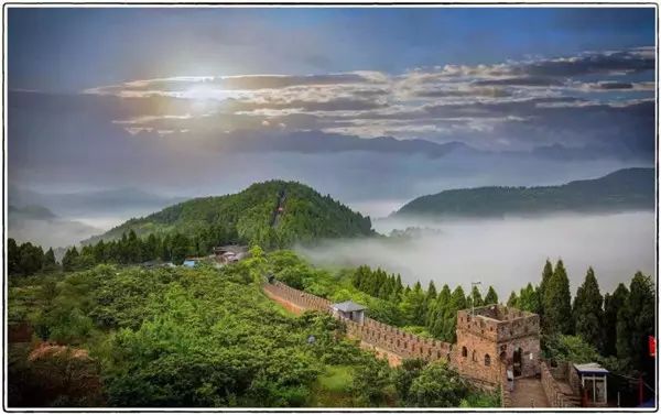 森林防火監(jiān)控衛(wèi)士國慶期間你干了些什么？讓林木蔥蘢 風景美如畫