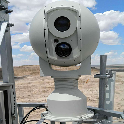 華瑞通公司邊界周圍反走私反偷渡視頻監控預警解決方案中，使用的3KM激光夜視光電球型轉臺攝像機有何特別之處