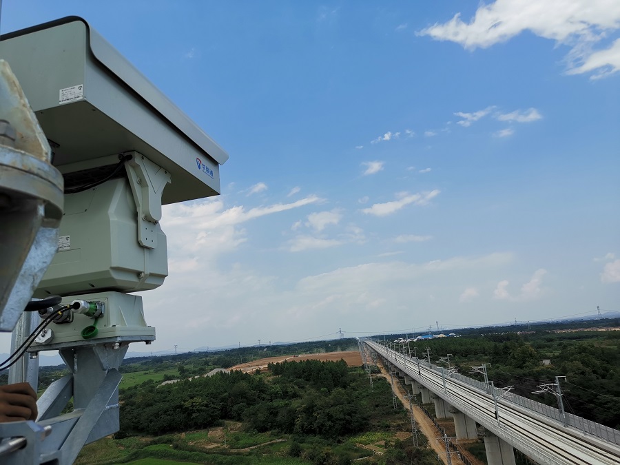 鐵路沿線燃燒玉米秸稈作物視頻監控預警攝像機