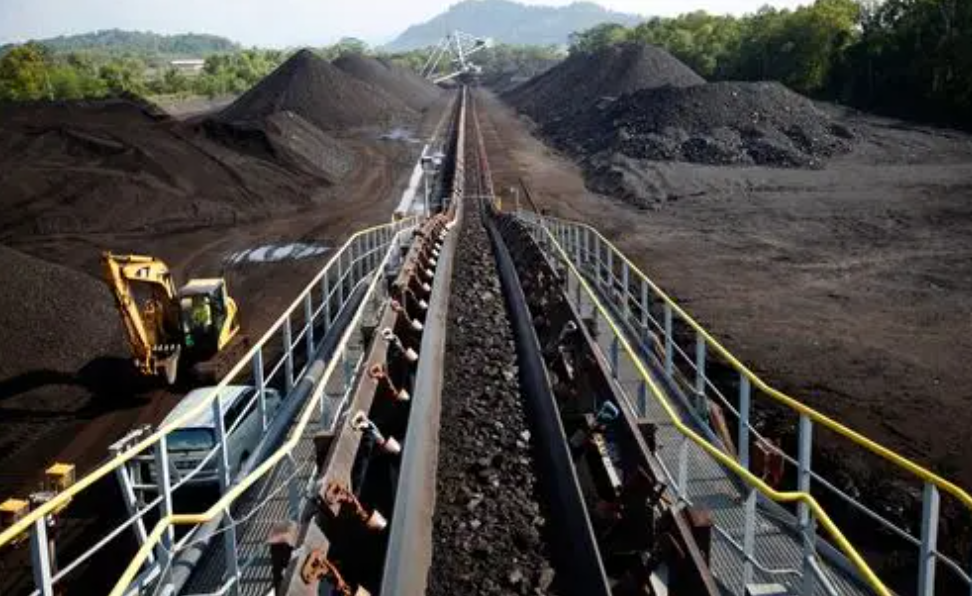 新疆煤礦周界火災監控預警案例，華瑞通三公里云臺雙光譜攝像機