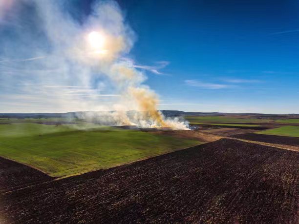 新政策視角：熱成像攝像機(jī)在秸稈焚燒監(jiān)控中的應(yīng)用創(chuàng)新