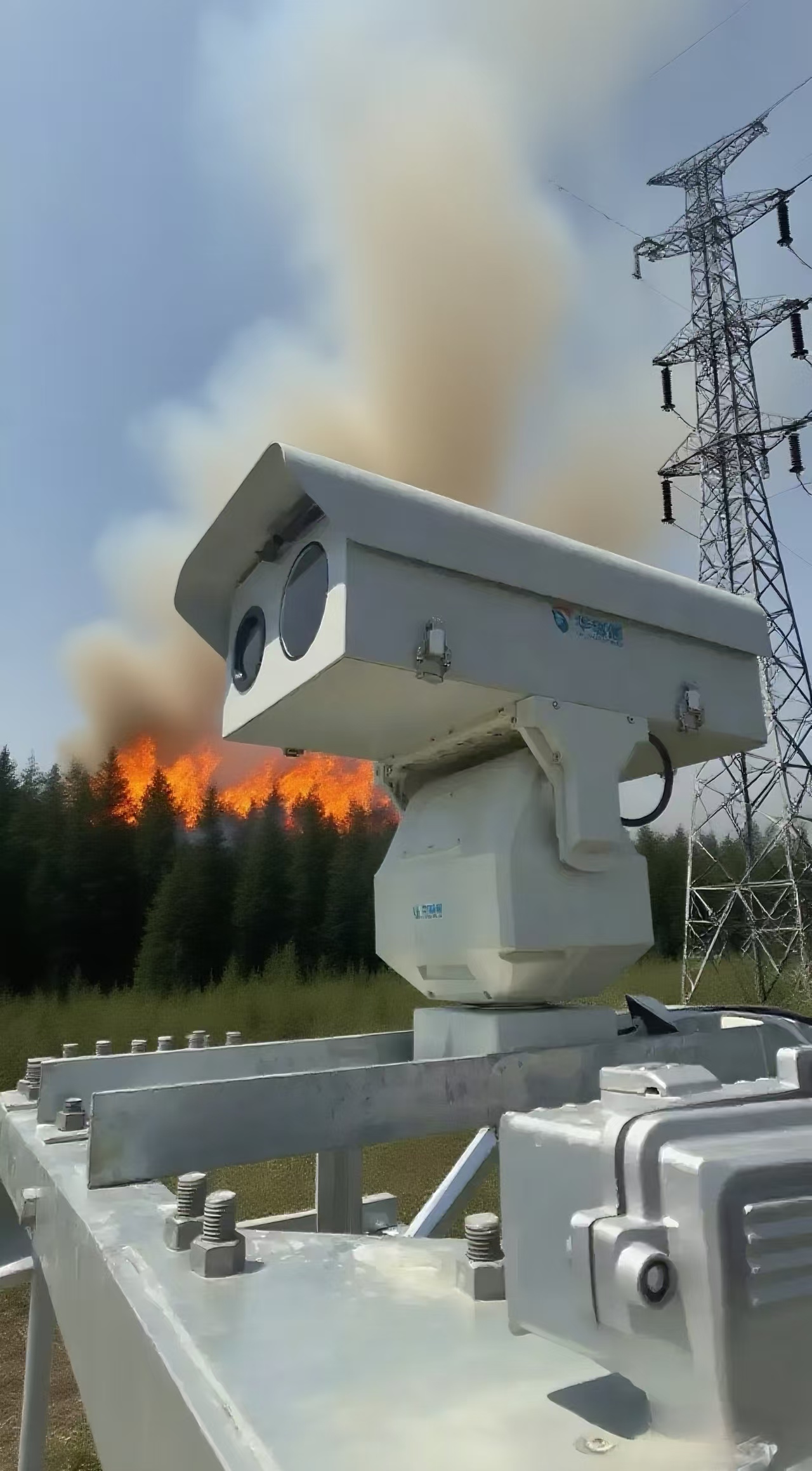 從人工巡檢到智能預(yù)警：雙光譜云臺攝像機如何實現(xiàn)變電站3公里火災(zāi)監(jiān)控？